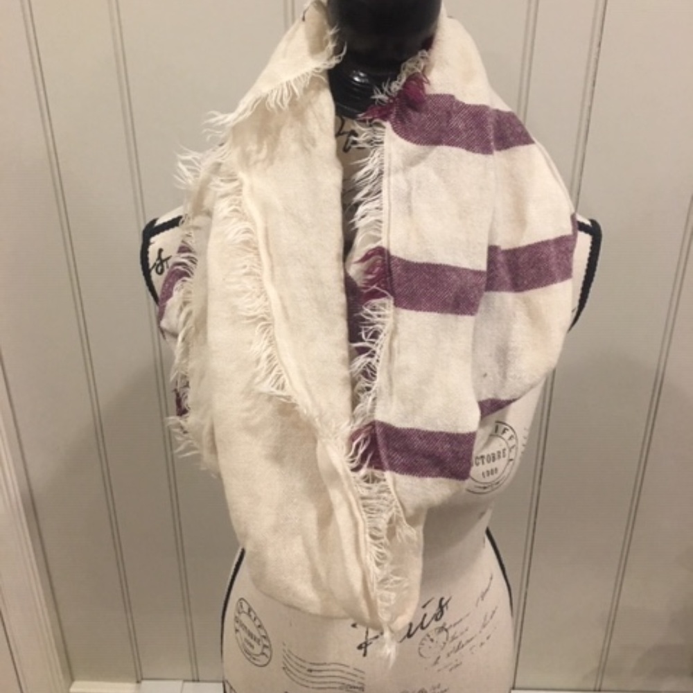 Infinity scarf